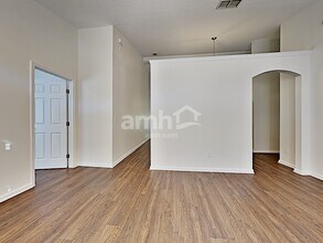 656 Hampton Downs Ct in Jacksonville, FL - Building Photo - Building Photo