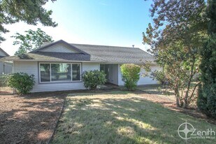 1417 NW 98th Cir in Vancouver, WA - Building Photo