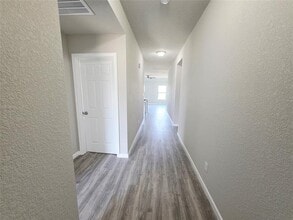 1024 Springview Ln in Mabank, TX - Building Photo - Building Photo