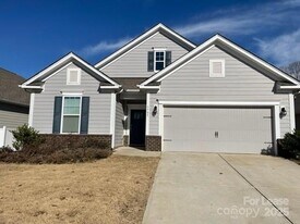 3705 Norman View Dr in Sherrills Ford, NC - Building Photo
