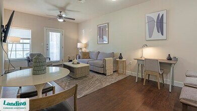 2745 Westpointe Dr in New Braunfels, TX - Building Photo - Building Photo