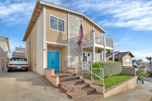 940 2nd St in Hermosa Beach, CA - Building Photo