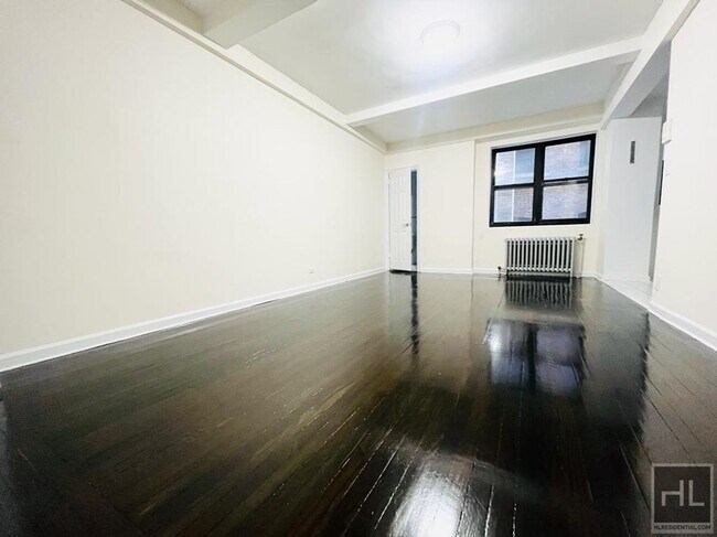 AMSTERDAM AVENUE in New York, NY - Building Photo - Building Photo