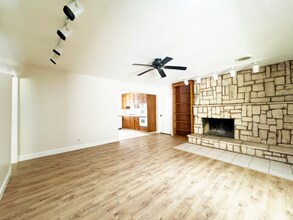 10035 Geri Ln in Gilroy, CA - Building Photo - Building Photo