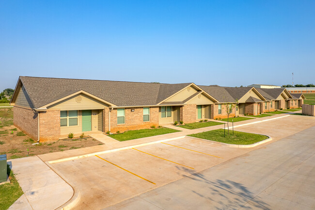 Village on Green in Purcell, OK - Building Photo - Building Photo