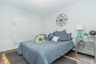 3001 Hillcroft St, Unit G0604 in Houston, TX - Building Photo - Building Photo