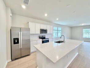 16276 Merry Aly in Winter Garden, FL - Building Photo - Building Photo