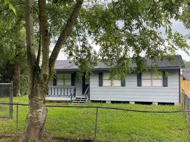 518 Big Deer Dr in Crosby, TX - Foto de edificio - Building Photo