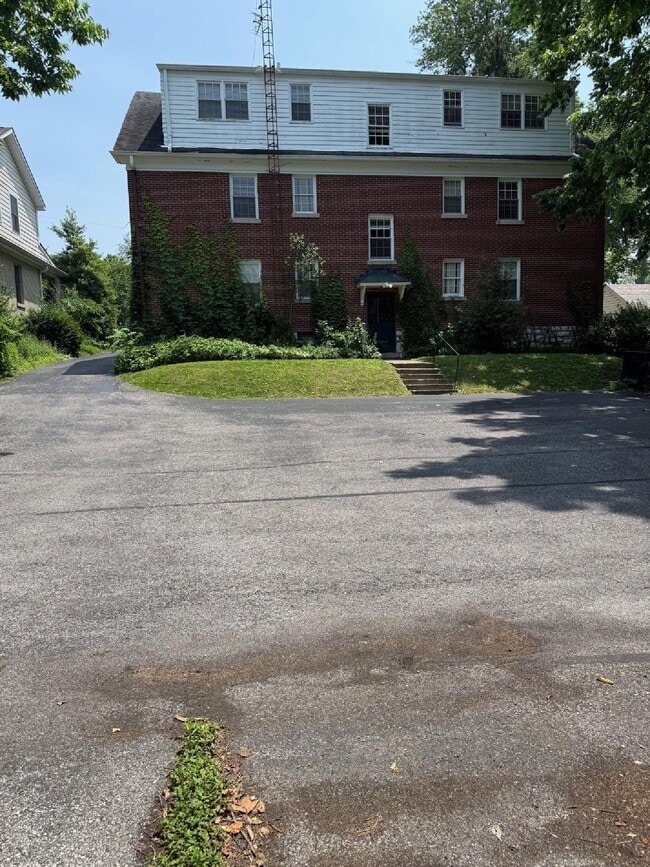237 McDowell Rd in Lexington, KY - Building Photo - Building Photo