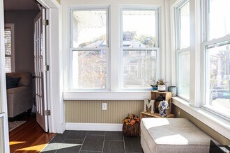 36 Lancaster St, Unit 2 in Quincy, MA - Building Photo - Building Photo