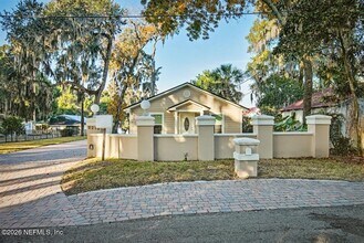 2210 Shepard St in Jacksonville, FL - Building Photo - Building Photo