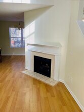 506 Beals St in Carmel, IN - Foto de edificio - Building Photo