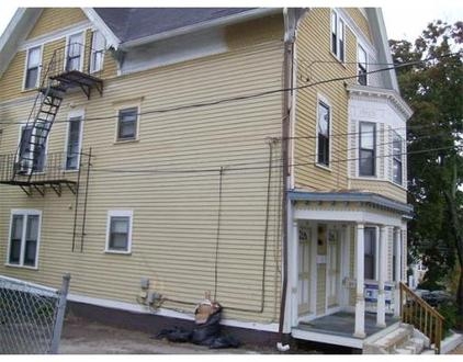 33-35 Grove St in Woonsocket, RI - Building Photo - Building Photo