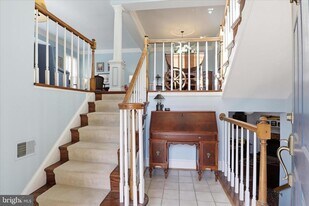 10454 Breckinridge Ln in Fairfax, VA - Building Photo