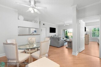 2417 Tuscany Way in Boynton Beach, FL - Building Photo - Building Photo