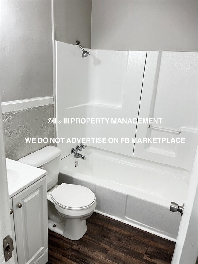 110 S Annie St in Olathe, KS - Building Photo - Building Photo