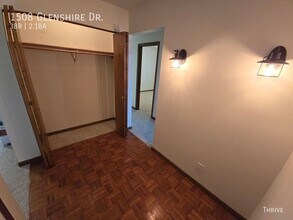 1508 Glenshire Dr in Champaign, IL - Building Photo - Building Photo