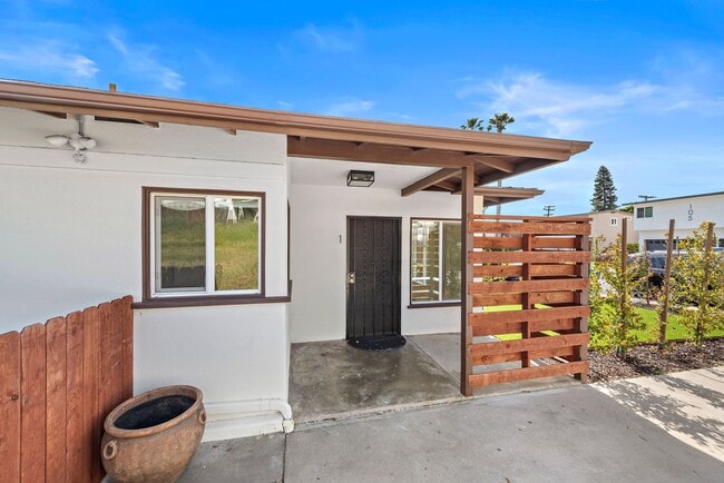 108 Avenida Dolores in San Clemente, CA - Building Photo - Building Photo