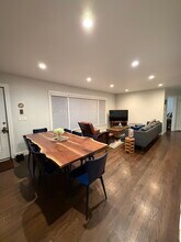 8000 N Ozark Ave in Niles, IL - Building Photo - Building Photo