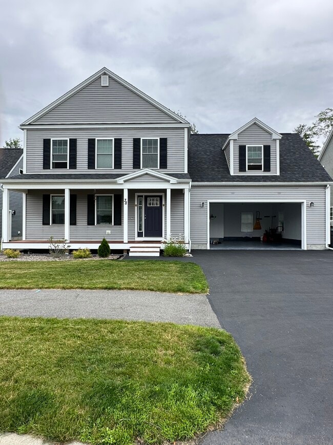 38 Gristmill Ln