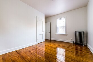 7825 S Emerald Ave Chicago, IL 60620 in Chicago, IL - Building Photo - Building Photo