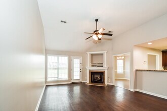 11616 Leewood Dr in Arlington, TN - Building Photo - Building Photo