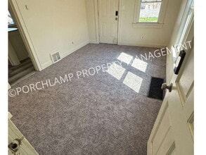 216 W Grand Ave in Muskegon, MI - Building Photo - Building Photo