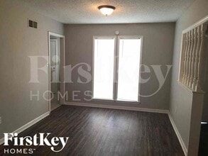 6056 New Leaf Ln in Memphis, TN - Building Photo - Building Photo