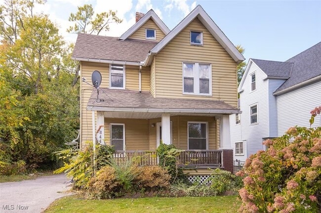 property at 844 E 154th St