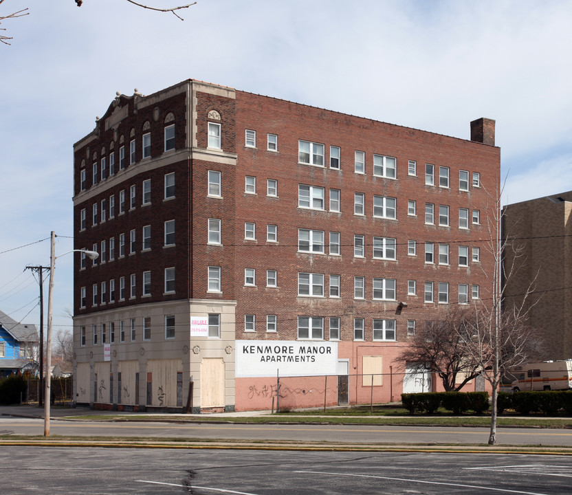 Kenmore Manor Apartments in Toledo, OH - Building Photo