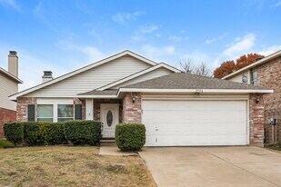 3956 Golden Horn Ln in Fort Worth, TX - Building Photo