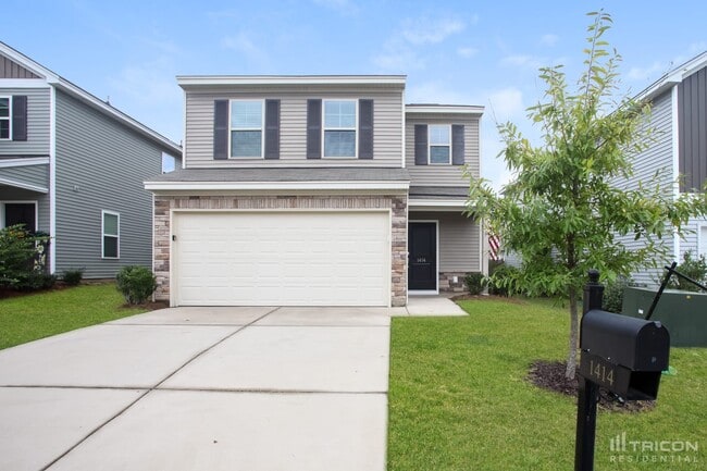 property at 1414 Sandra Dr