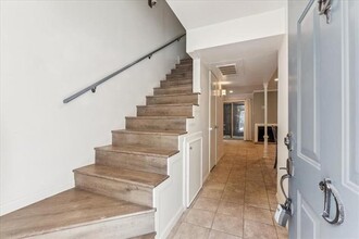 3627 Dickason Ave in Dallas, TX - Foto de edificio - Building Photo