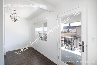 4078 1/2 Crown Point Dr in San Diego, CA - Foto de edificio - Building Photo