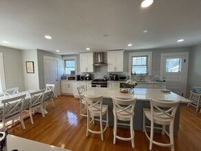201 Samoset Ave in Hull, MA - Building Photo - Building Photo
