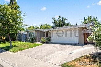 6186 Alvord Way in Pleasanton, CA - Building Photo - Building Photo