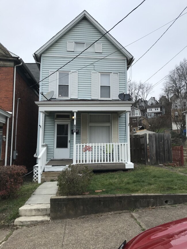 628 3rd St Rentals in Pitcairn, PA