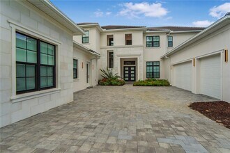 15023 Pendio Dr in Montverde, FL - Building Photo - Building Photo