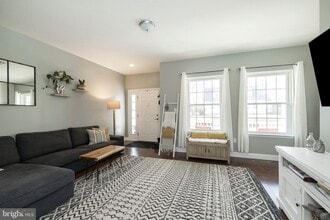 419 South St in Phoenixville, PA - Building Photo - Building Photo