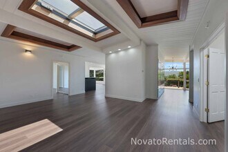 748 Beechnut Ct in San Rafael, CA - Building Photo - Building Photo