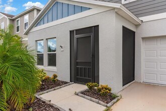 12608 Hysmith Lp in Parrish, FL - Building Photo - Building Photo