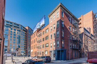 The Michelle in Boston, MA - Building Photo - Building Photo