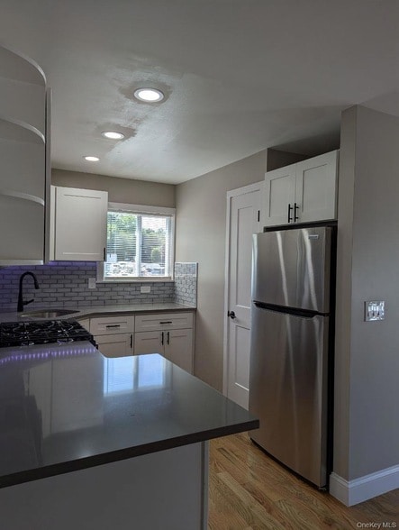 property at 1737 N Gardiner Dr