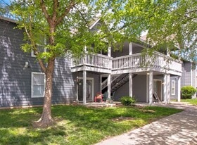 Autumn and August Place Apartments in Lawrence, KS - Building Photo