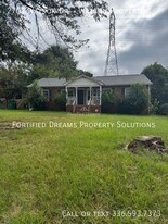 2701 Watson Dr, Unit Watson Properties in Charlotte, NC - Building Photo