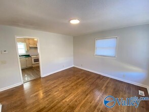 4313 Barry St NW in Huntsville, AL - Building Photo - Building Photo