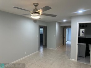 7541 NW 44th Ct in Coral Springs, FL - Building Photo - Building Photo