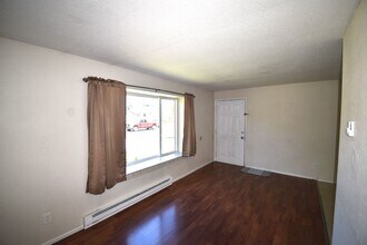 2618 8th St-Unit -750 Walker in Lebanon, OR - Building Photo - Building Photo