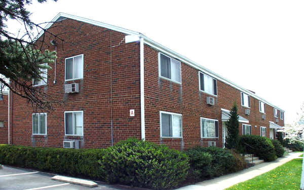 Stewart Lane Apartments