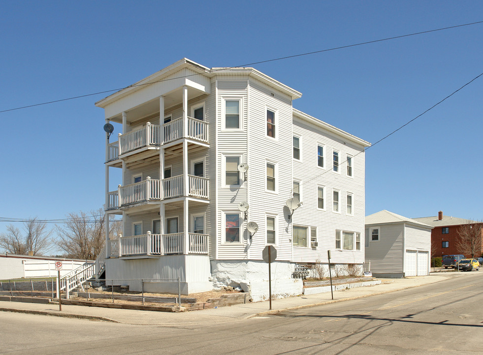 259 Wilson St in Manchester, NH - Building Photo